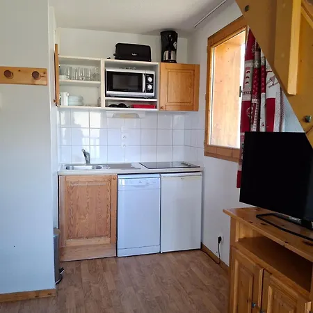Apartment T2 Confort 4 Pers, Balcon Ensoleille, Proche Pistes - Fr-1-807-134