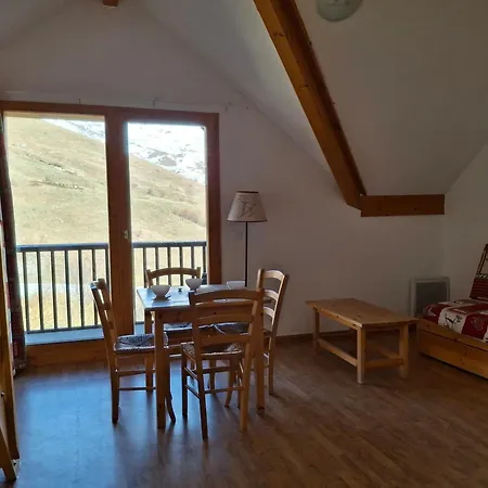 Apartment T2 Confort 4 Pers, Balcon Ensoleille, Proche Pistes - Fr-1-807-134